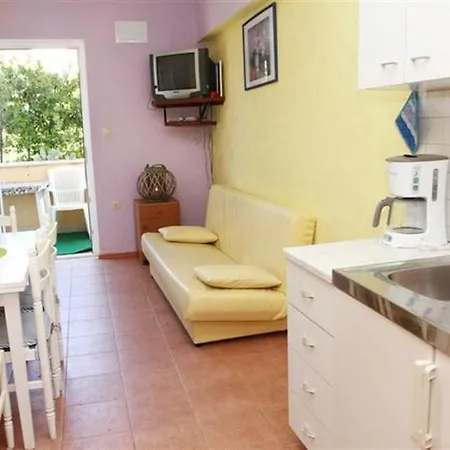 Apartments By The Sea Okrug Gornji, Ciovo - 22139 Trogir Exterior photo