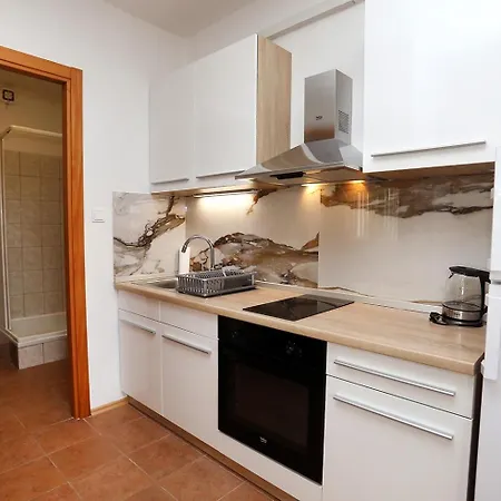 Apartments By The Sea Okrug Gornji, Ciovo - 22139 Trogir Exterior photo
