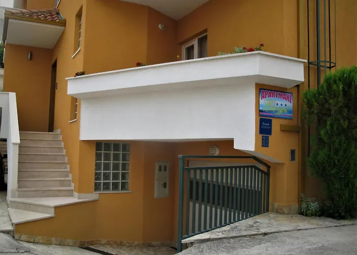 Apartments By The Sea Okrug Gornji, Ciovo - 22139