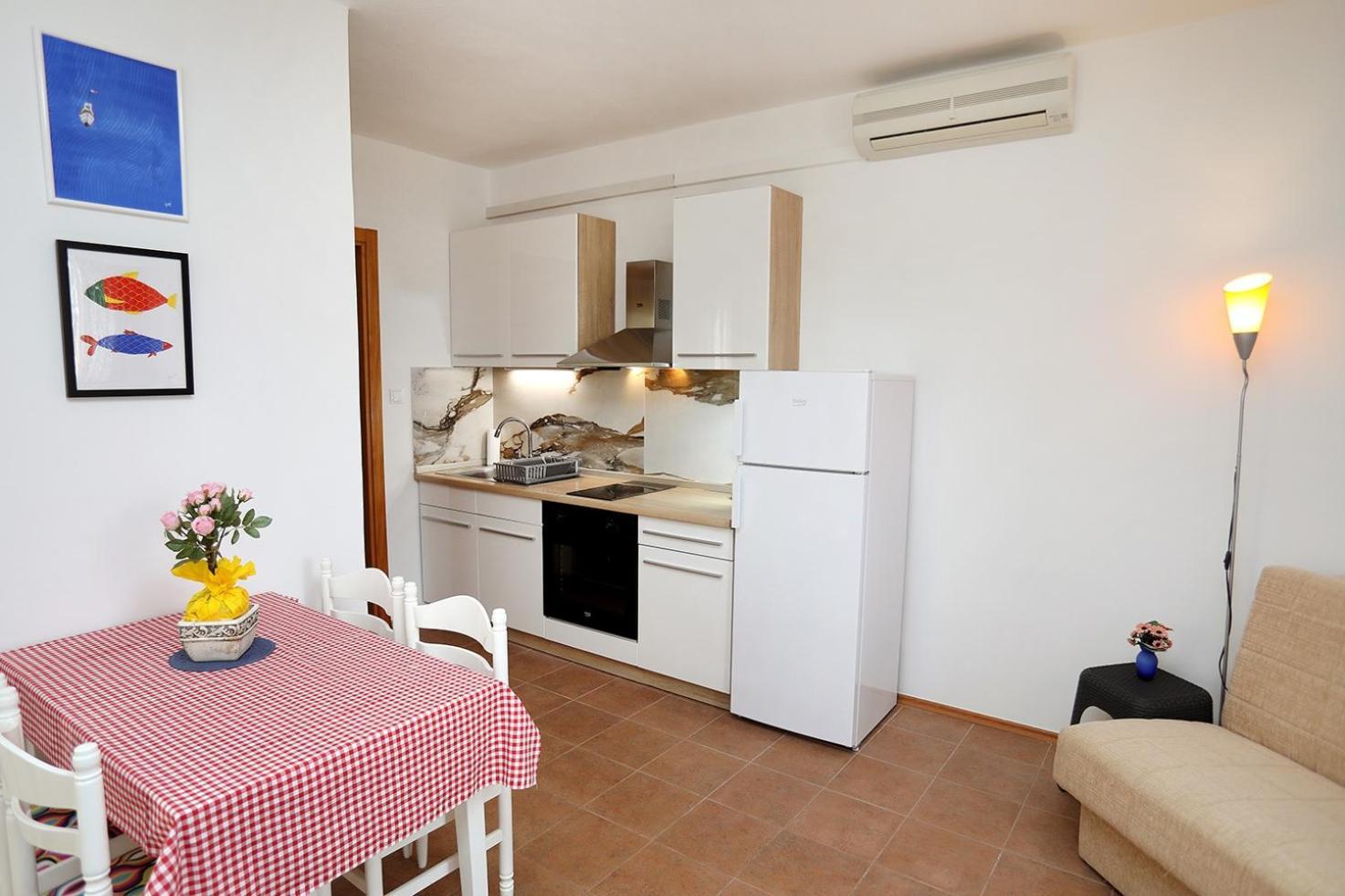 By The Sea Okrug Gornji, Ciovo - 22139 Apartment
