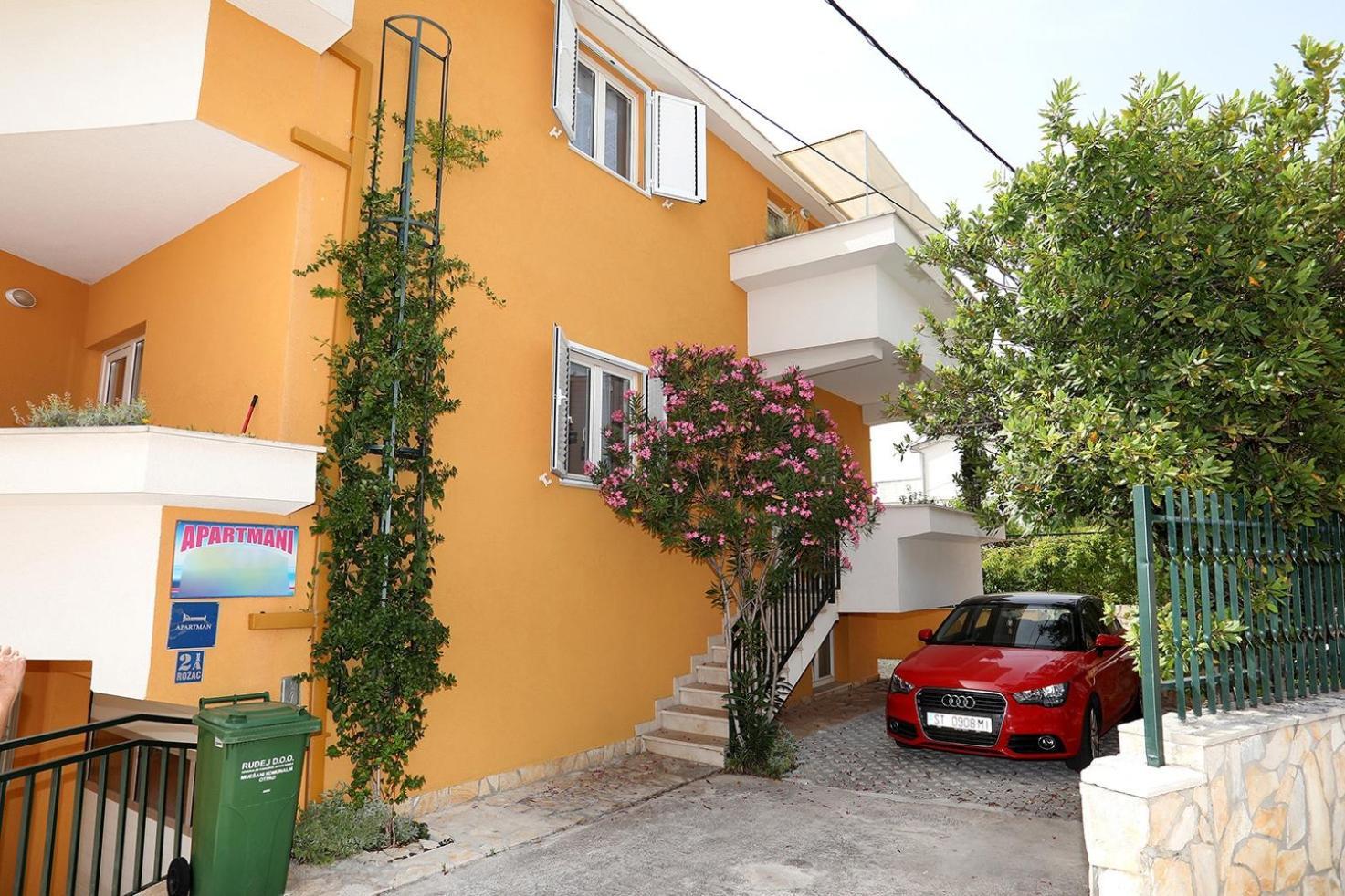 Apartment By The Sea Okrug Gornji, Ciovo - 22139